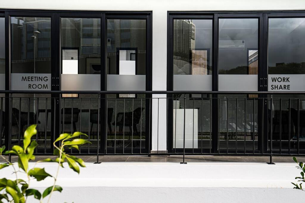180° Luxury Ocean - #301 Durban