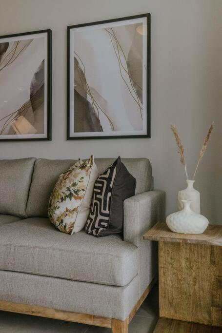 Apartment 180° Luxury Ocean - #301 *
